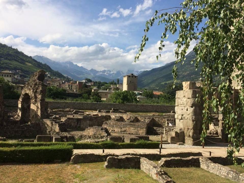 Al Teatro Romano - Cir 0343 Aosta Bagian luar foto
