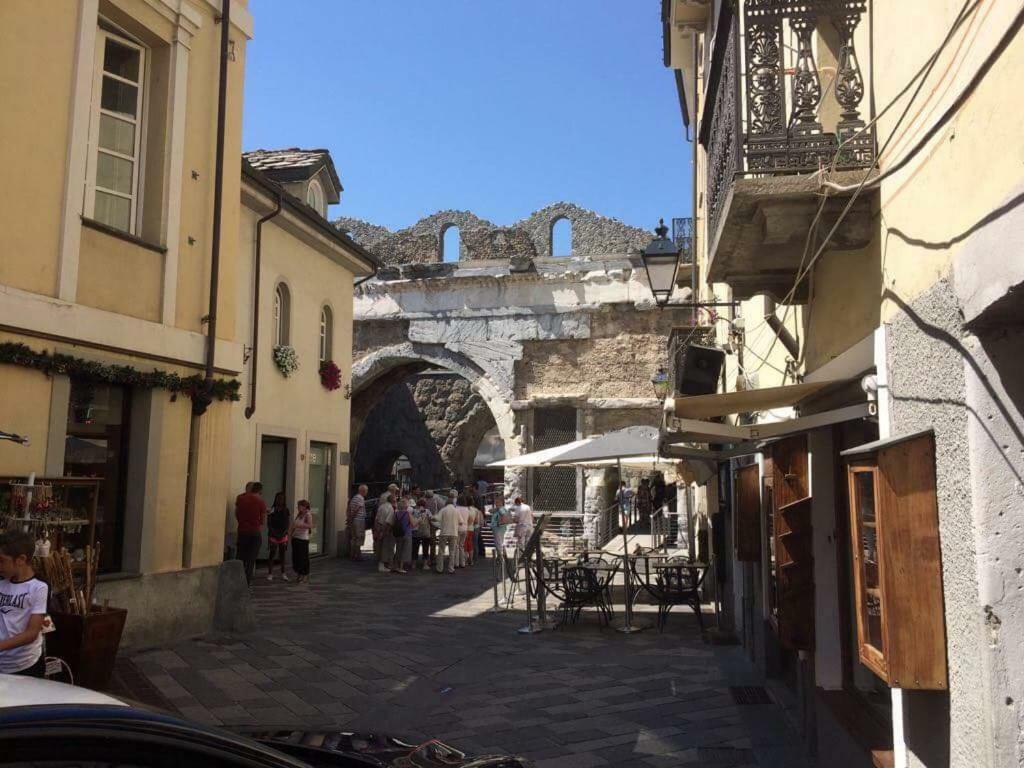 Al Teatro Romano - Cir 0343 Aosta Bagian luar foto